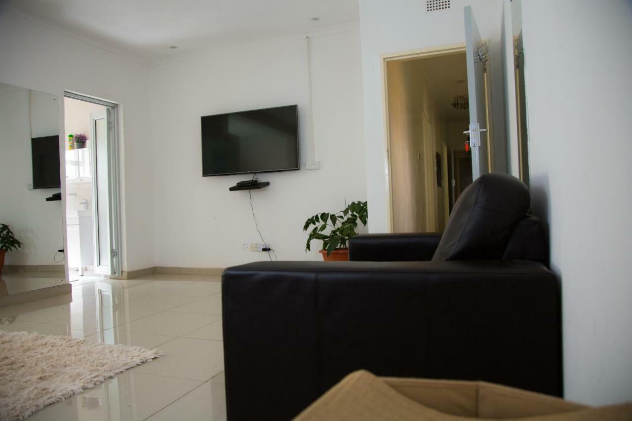 Mt Pleasant Bed And Breakfast Ltd Хараре Екстер'єр фото